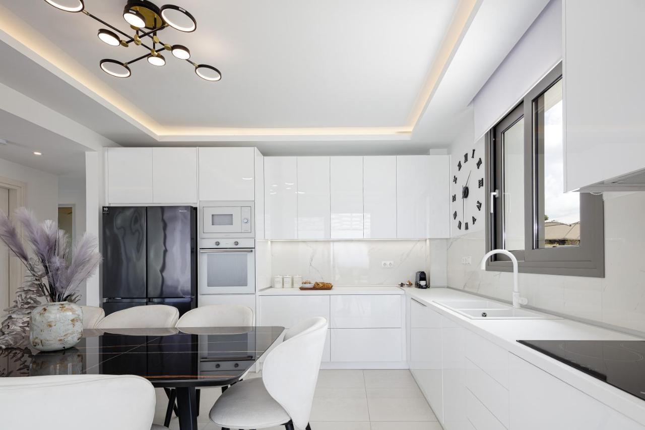 Alma Villa, 2000M2 Luxury Living, By Thinkvilla Angeliana  Eksteriør bilde