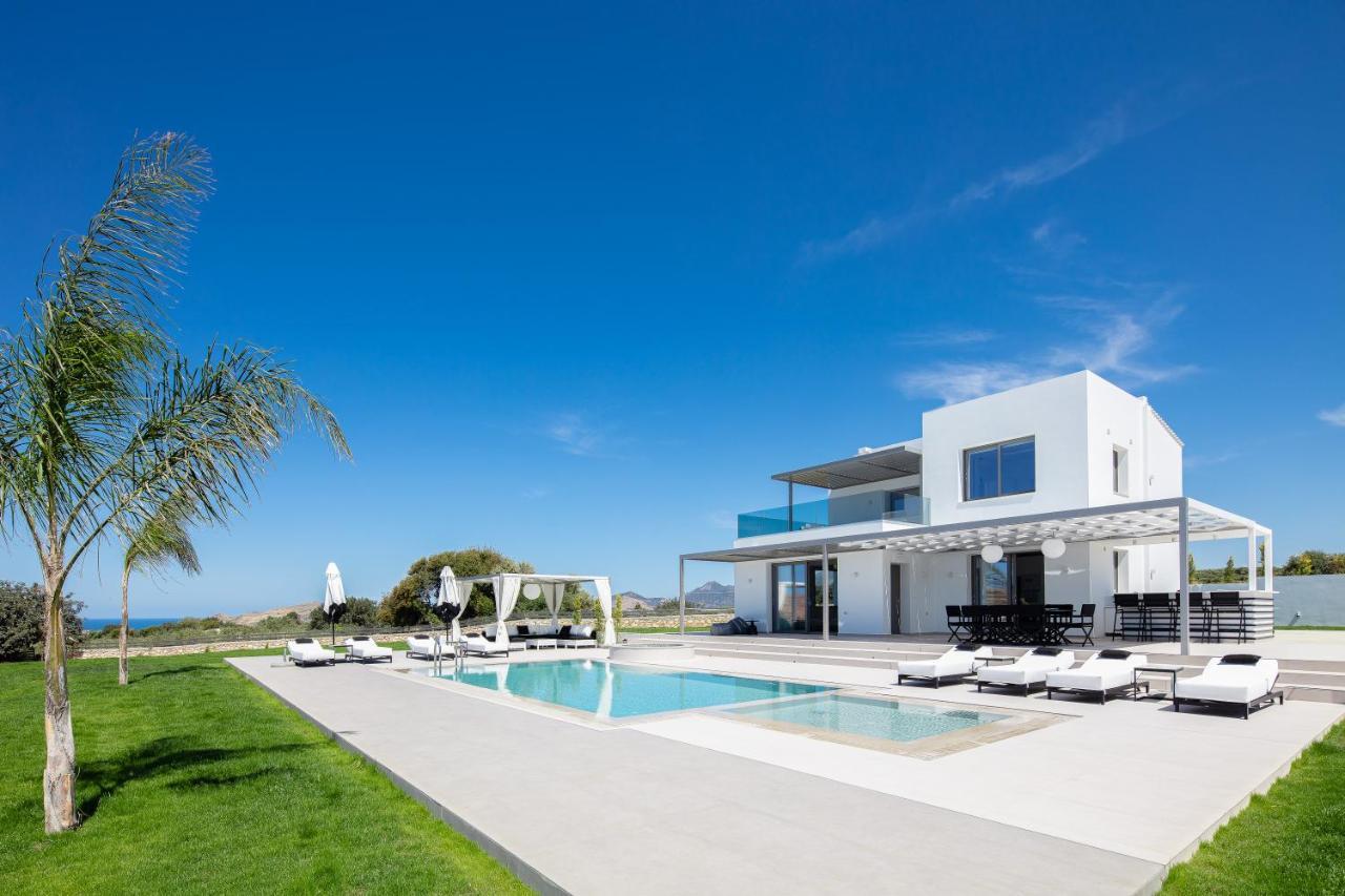Alma Villa, 2000M2 Luxury Living, By Thinkvilla Angeliana  Eksteriør bilde
